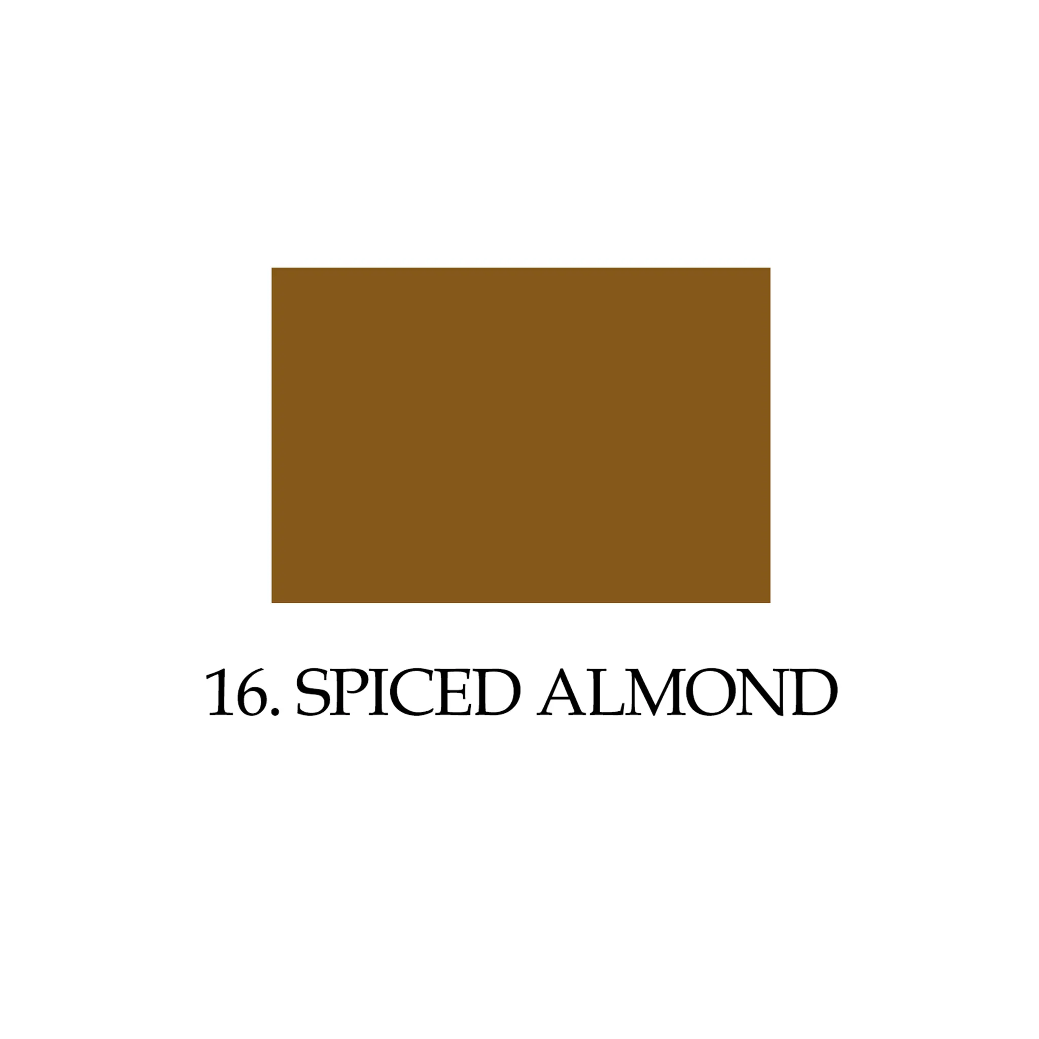 Lightweight Matte Foundation - Image 40