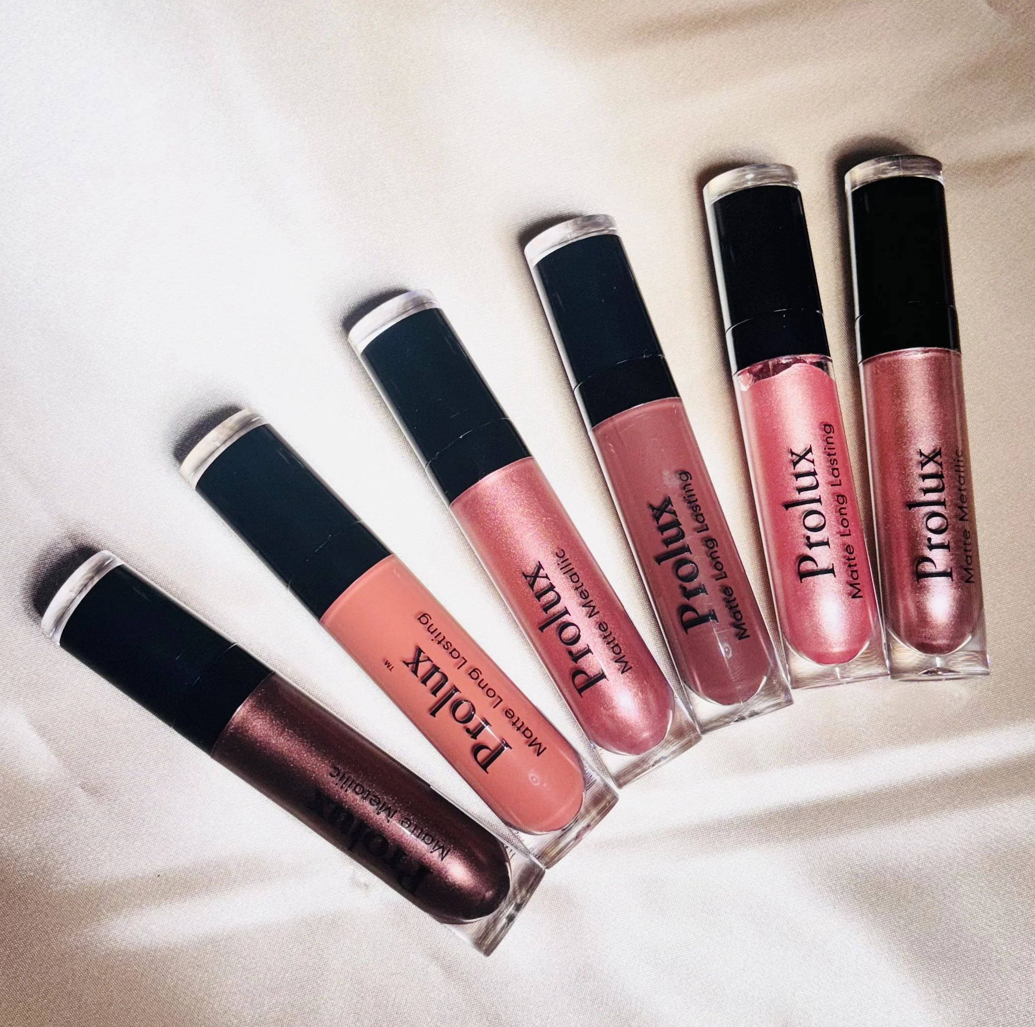 Mocha Hues Liquid Lipstick Set - Image 5