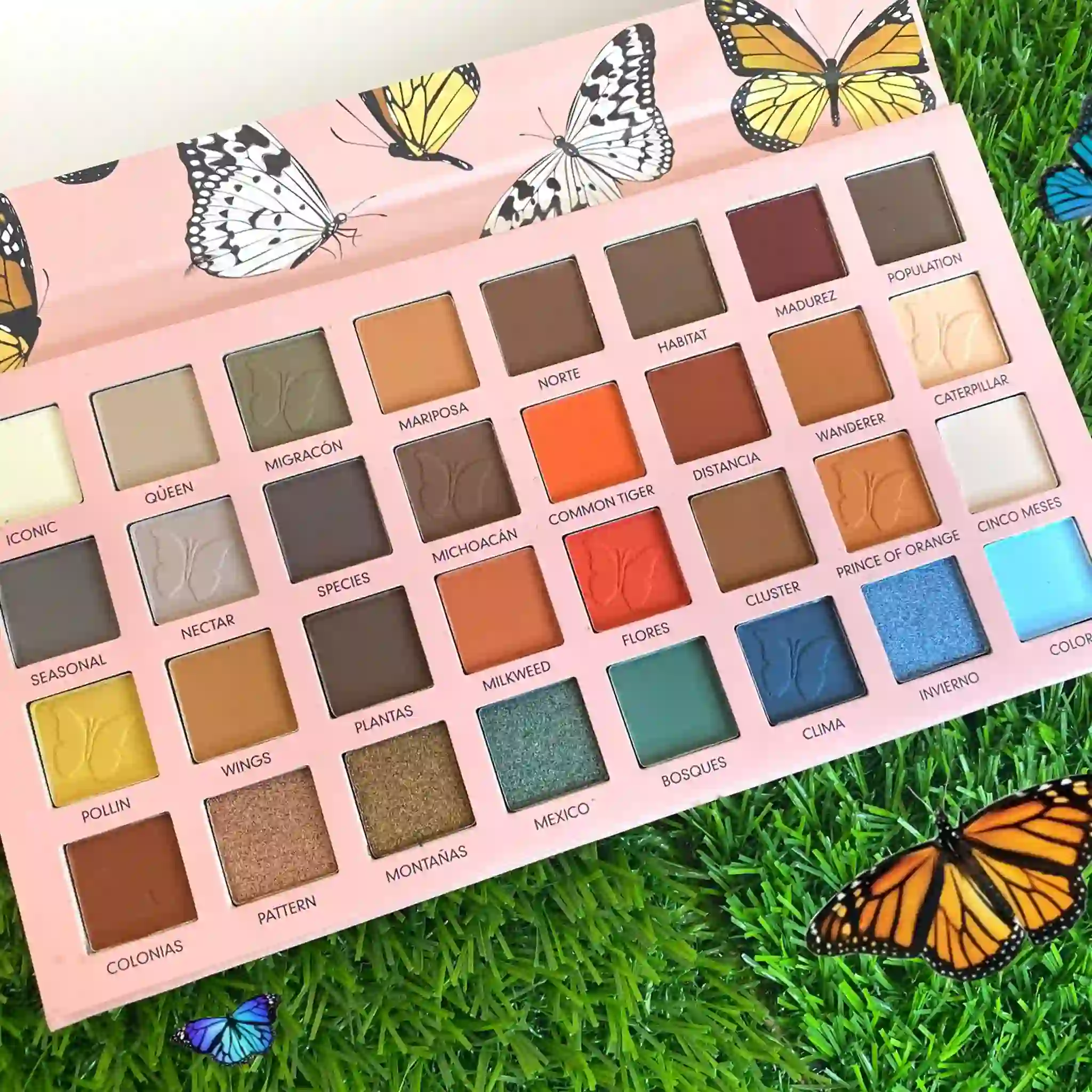 Monarka Eye Shadow Palette - Image 10