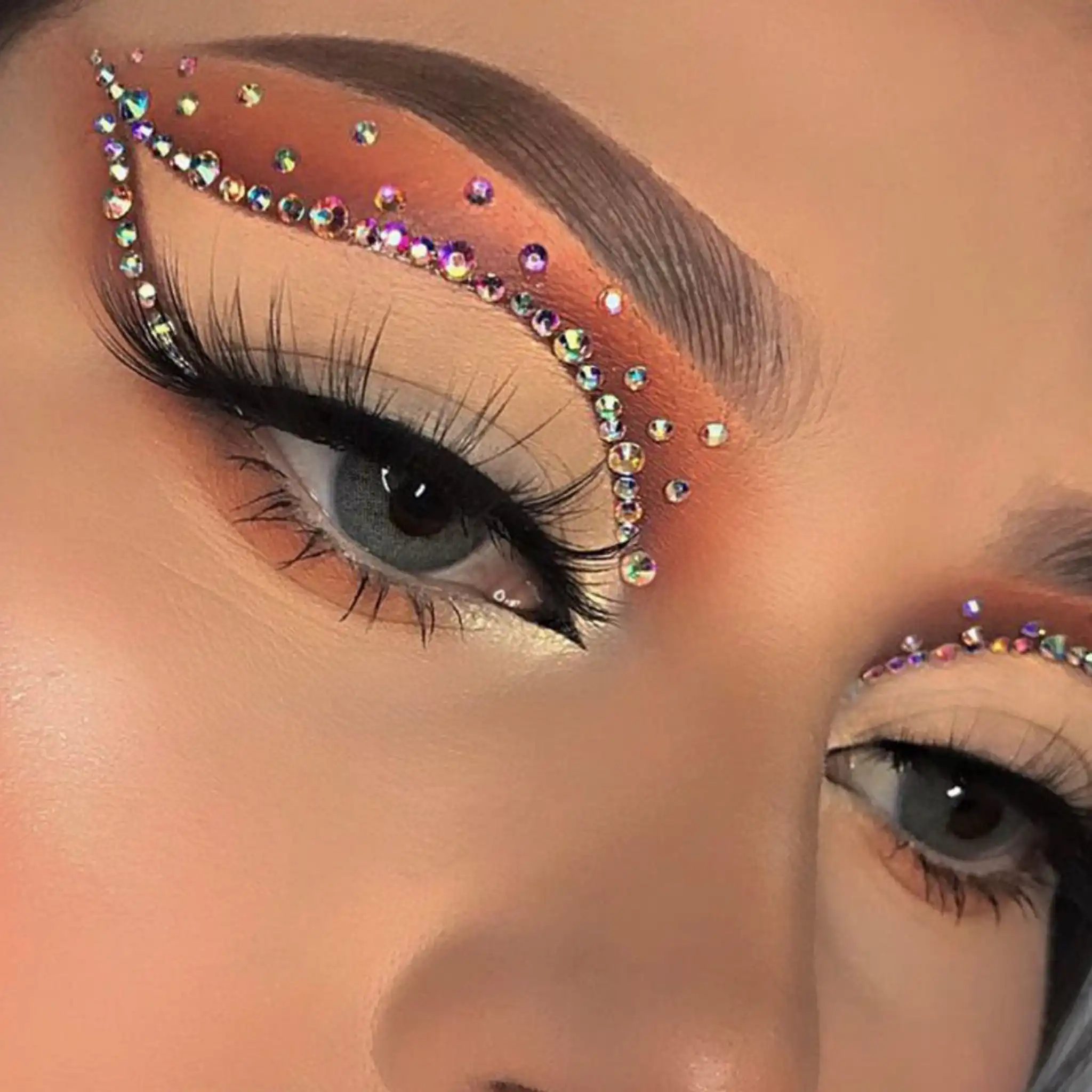 Monarka Eye Shadow Palette - Image 12