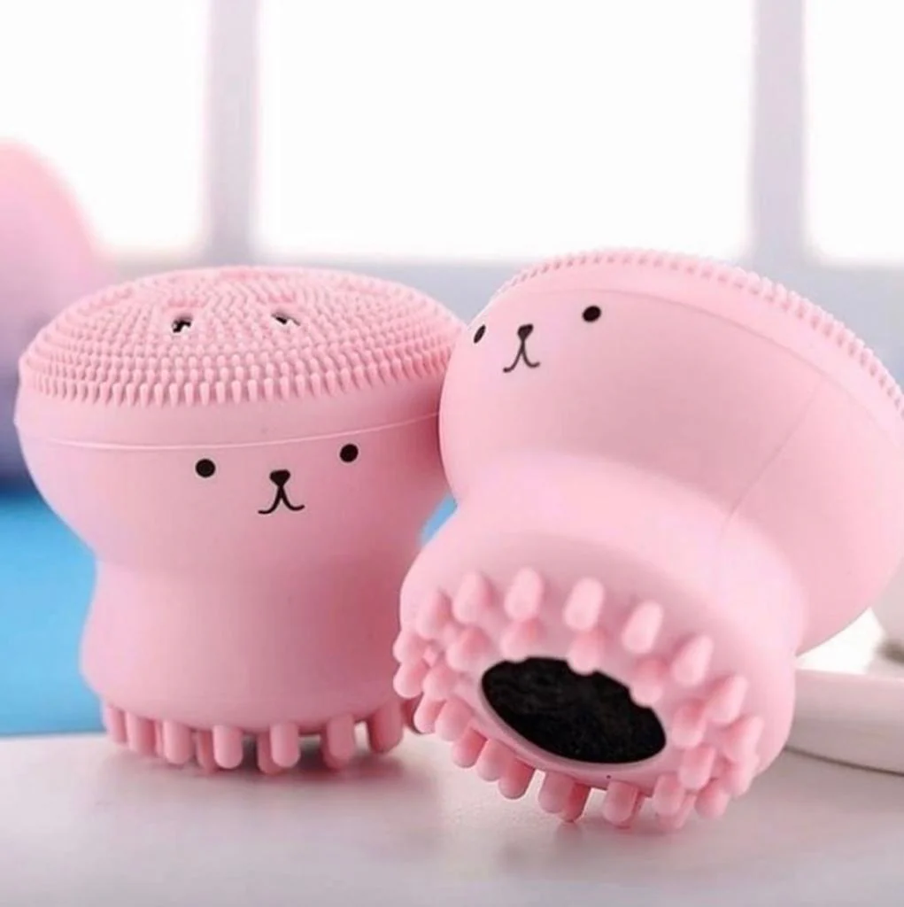 Exfoliating Face Sponge - Image 8