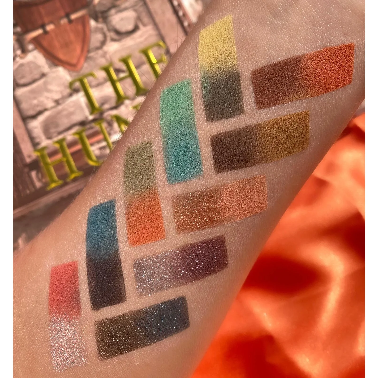 The Hunter Eyeshadow Palette - Image 5