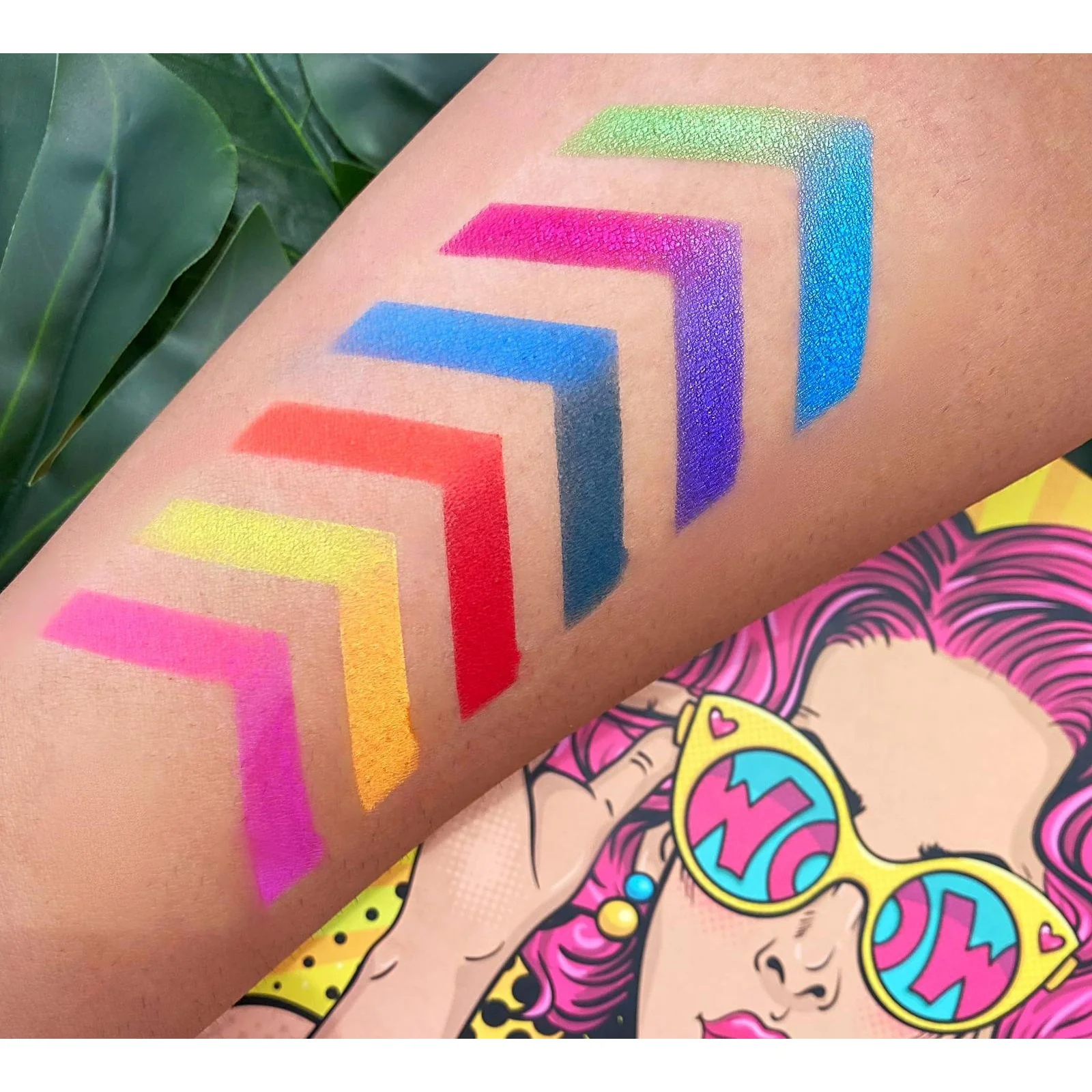 Wow Bundle | Eyeshadow Palette & Neon Pink Brush Set - Image 3